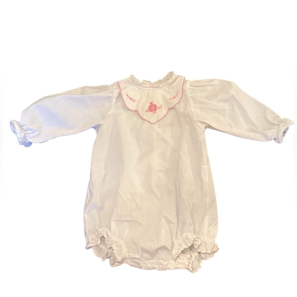 Vintage Carter’s Dynasty television series collection one piece bodysuit 12 mo